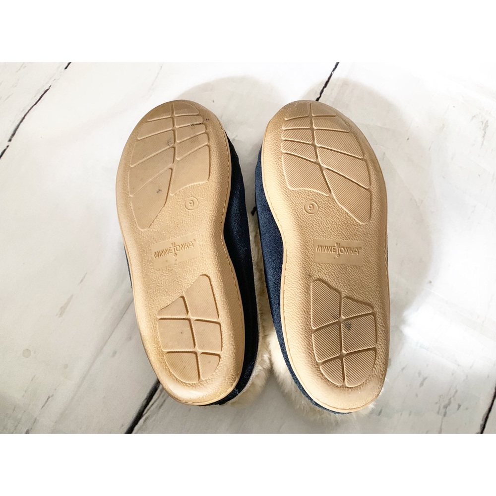 Minnetonka Blue Slippers Shoes Size 9 - Picture 9 of 12